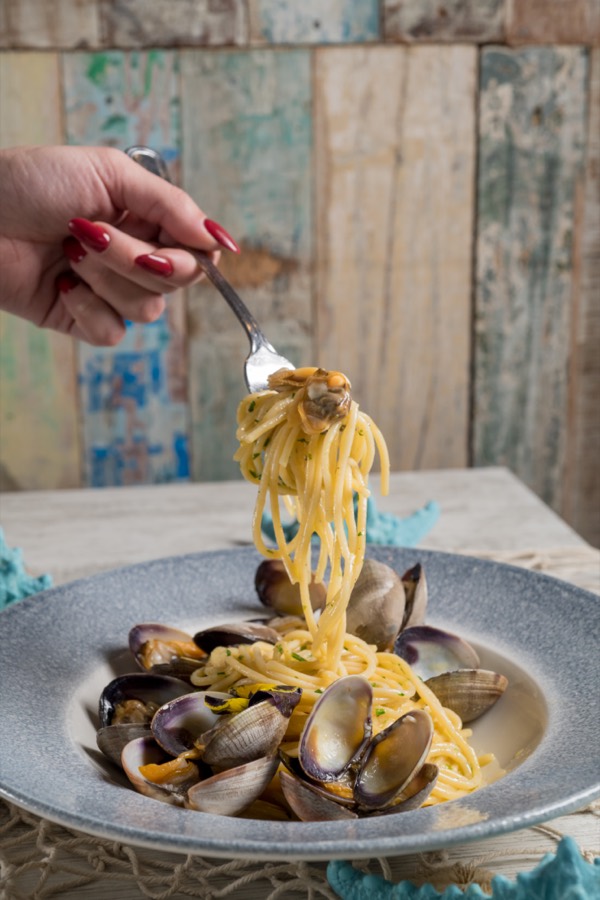 Spaghetti alle vongole e bottarga